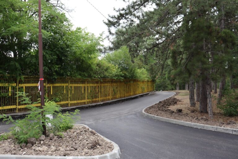 ремонтирана алея в хасково