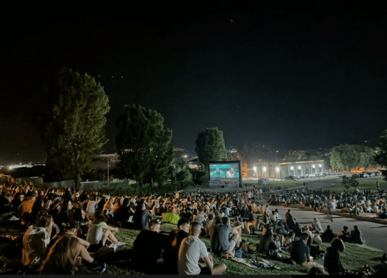 лятно кино под открито небе в благоевград