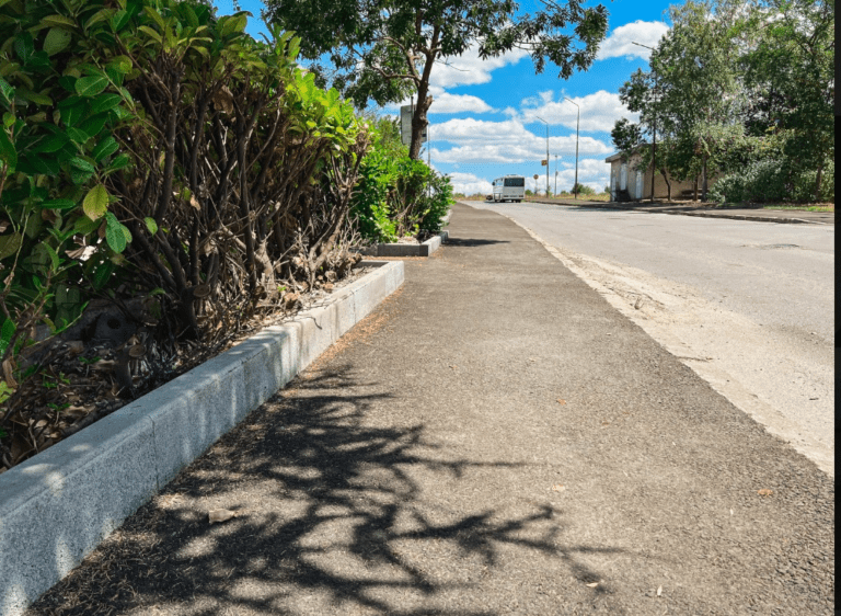 В Ямбол е изградена нова алея. Няколко пешеходни зони изцяло ремонтирани в община ямбол е изградена нова алея