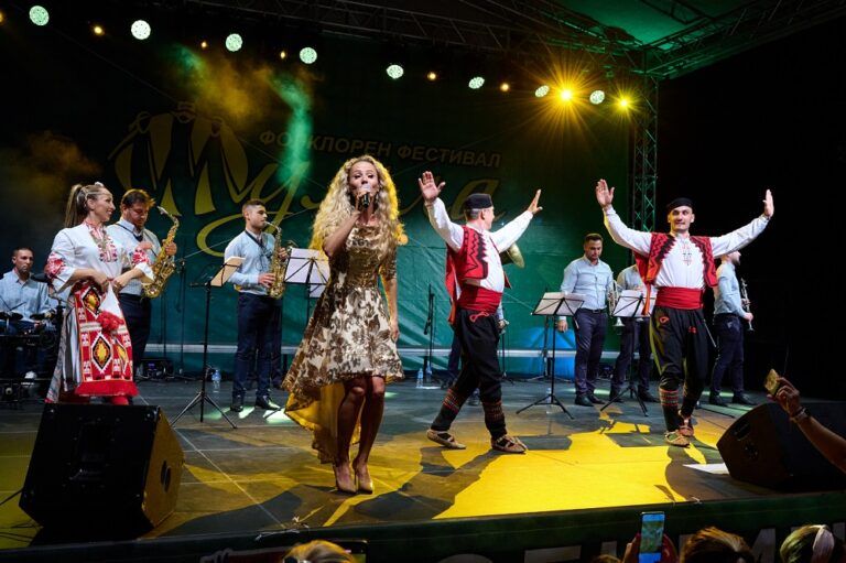 фолклорен фестивал шумла