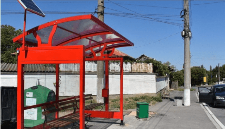 спирка със соларни панели