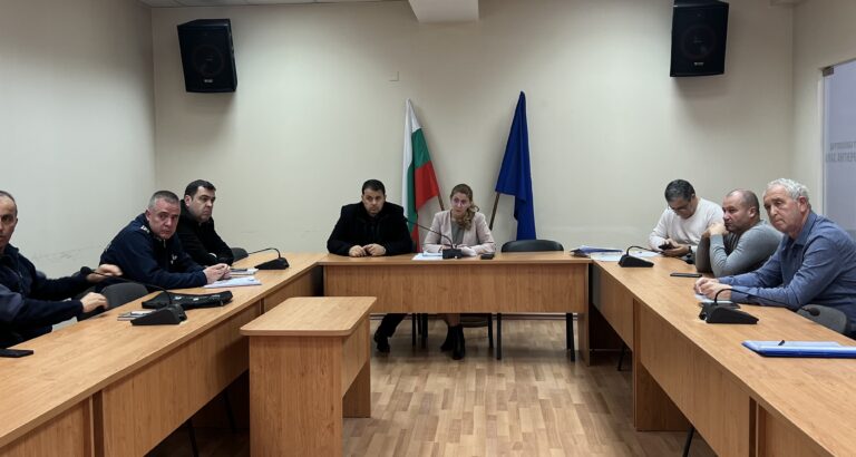 Областният управител на Благоевград проведе среща във връзка с подготовката за зимния сезон подготовка зимен сезон благоевград