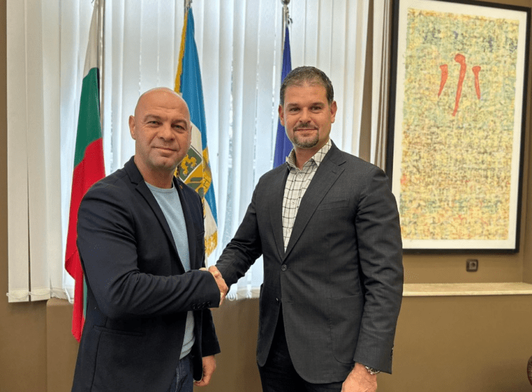 кмета на пловдив и изпълнителния директор на ббр