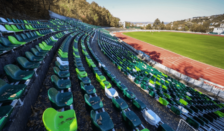 Габрово: 5 100 нови седалки на стадион „Христо Ботев“ обновени седалки на стадион христо ботев в габрово