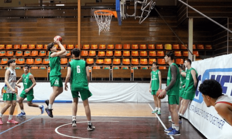 национален отбор по баскетбол