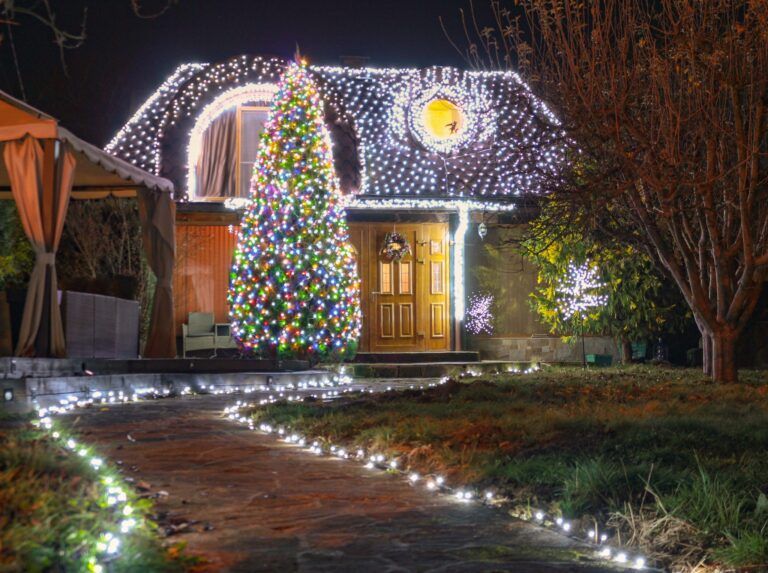 Кюстендил: Обявиха победителите от конкурса за коледна украса коледна украса кюстендил