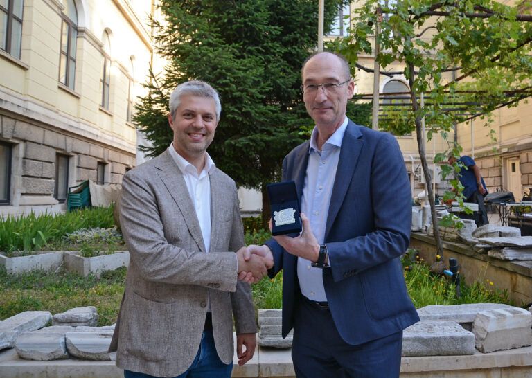 кмета на община варна