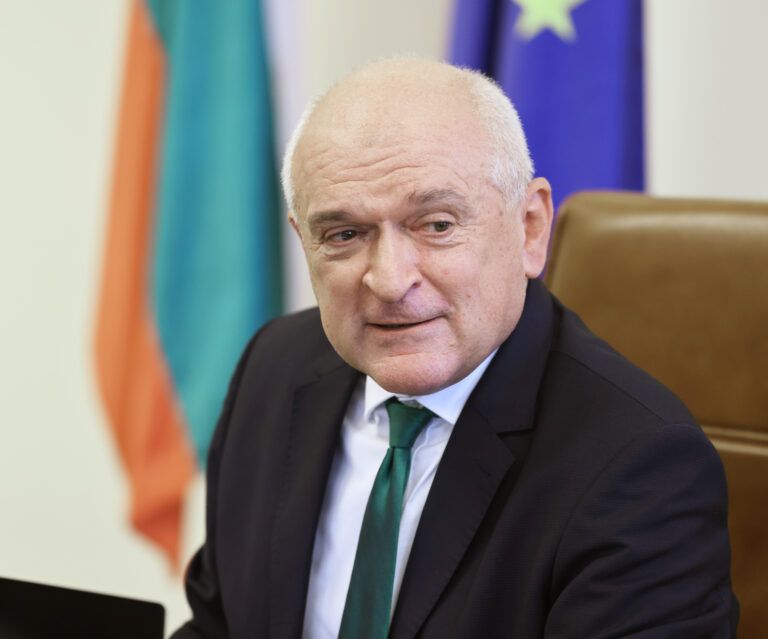 Премиерът Главчев поиска спешни мерки за справяне с безводието премиерът гравчев