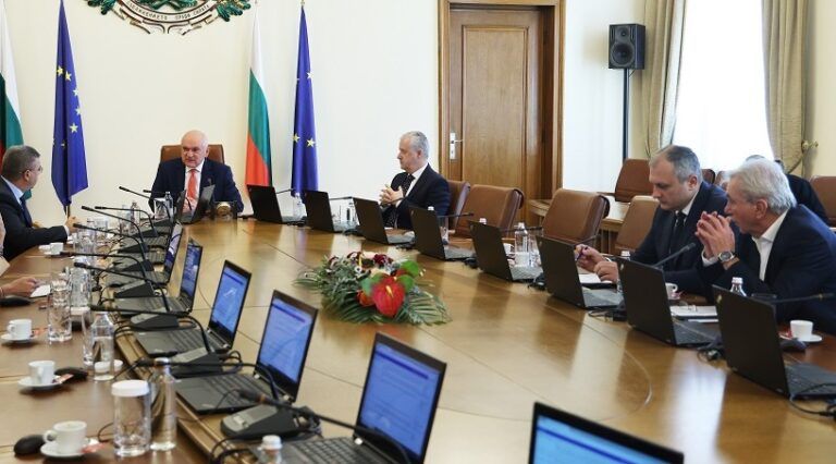 Работна среща за подготовката на изборите се състоя в Министерския съвет работна среща министерски съвет