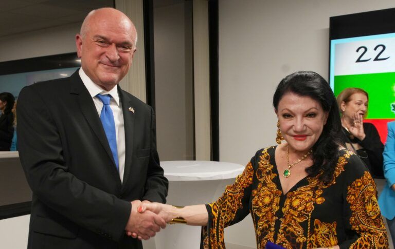 Премиерът Главчев призова сънародниците ни в САЩ да гласуват масово на предстоящите на избори премиерът главчев