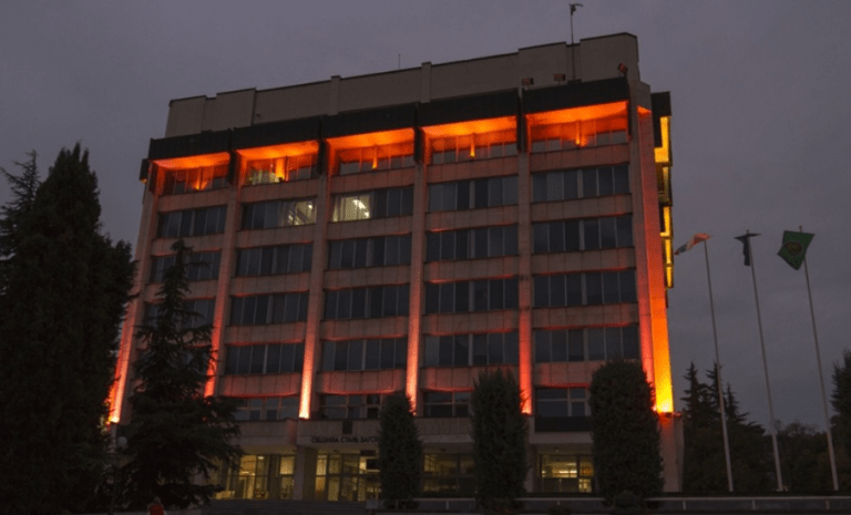 Стара Загора светва в зелено в знак на почит към всички, свързани с донорството и трансплантациите община стара загора