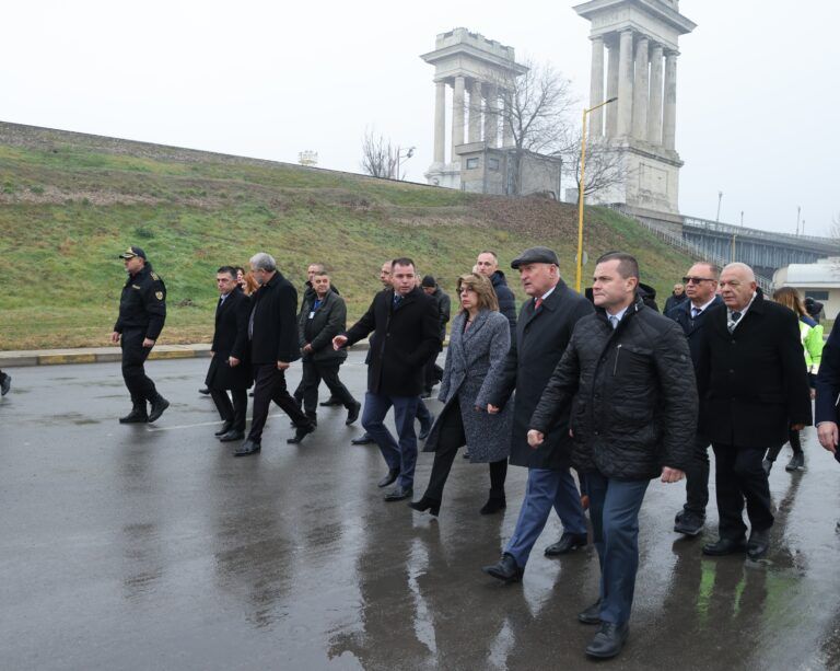 ремонтът на дунав мост ще бъде завършен преди коледа