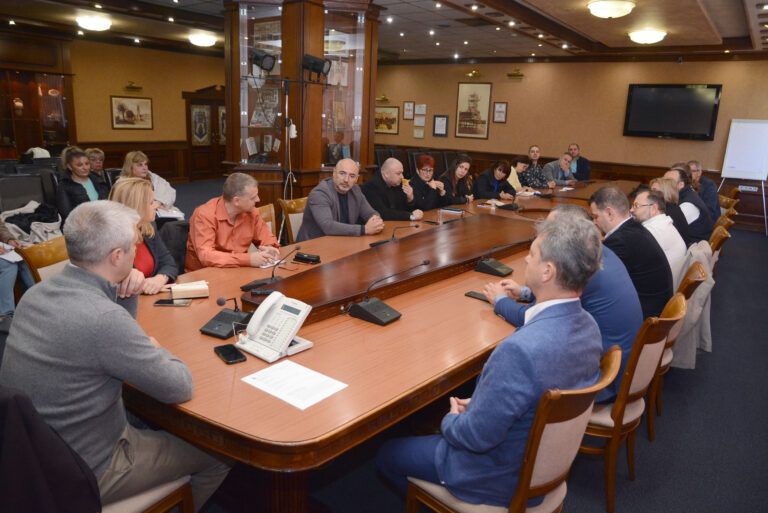 Община Варна започва кампания по засаждане на нови дървета във всички райони община варна