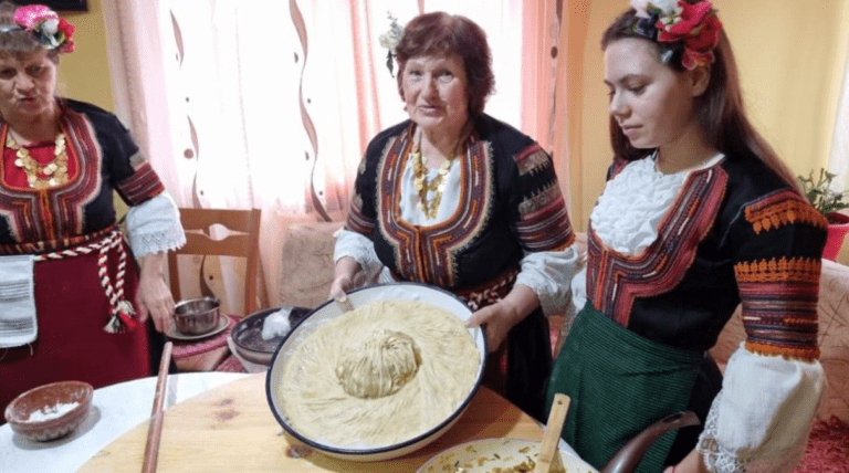 традиции свързани със зелника в кюстендилско