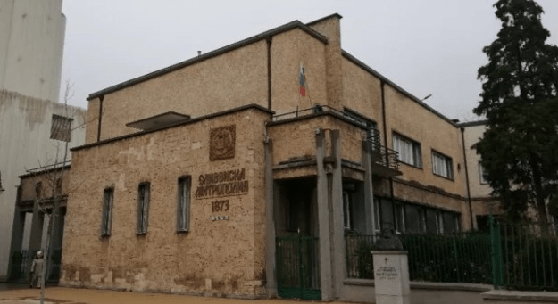 Отпускат средства за ремонт на сградата на Сливенска света митрополия средства за сливенската митрополия