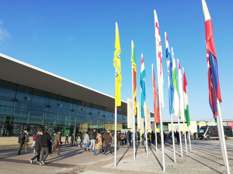 община варна на туристическо изложение