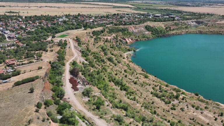 Столичният общински съвет гласува възможно решение за свлачището край Кремиковци свлачище кремиковци