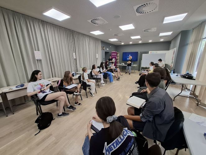 Бургас: Завърши третото издание на Летния курс по японски език и култура курс по японски език и култура