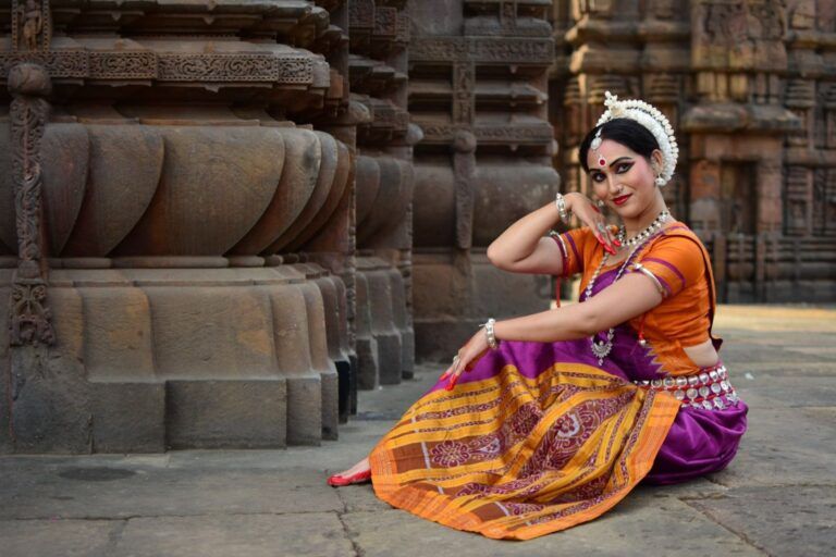 В Бургас гостува един от най-известните индийски танцови ансамбли индииски танцов ансамбъл в бургас