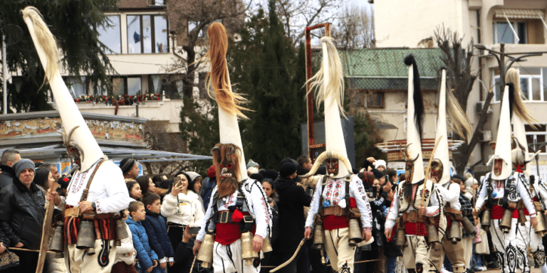 фестивал на сурвакарските игри в благоевград