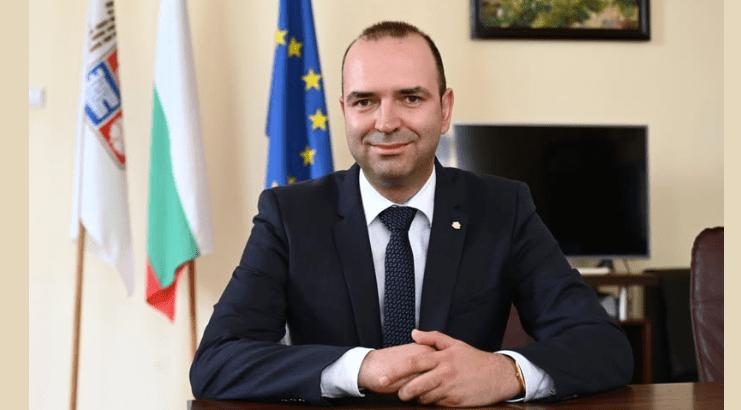 Кметът на Кюстендил с поздрав към самодейците инж огнян атанасов кмет на община кюстендил